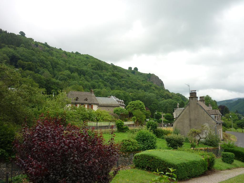 Auberge De L'Aspre Fontanges Exteriér fotografie