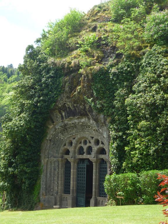 Auberge De L'Aspre Fontanges Exteriér fotografie