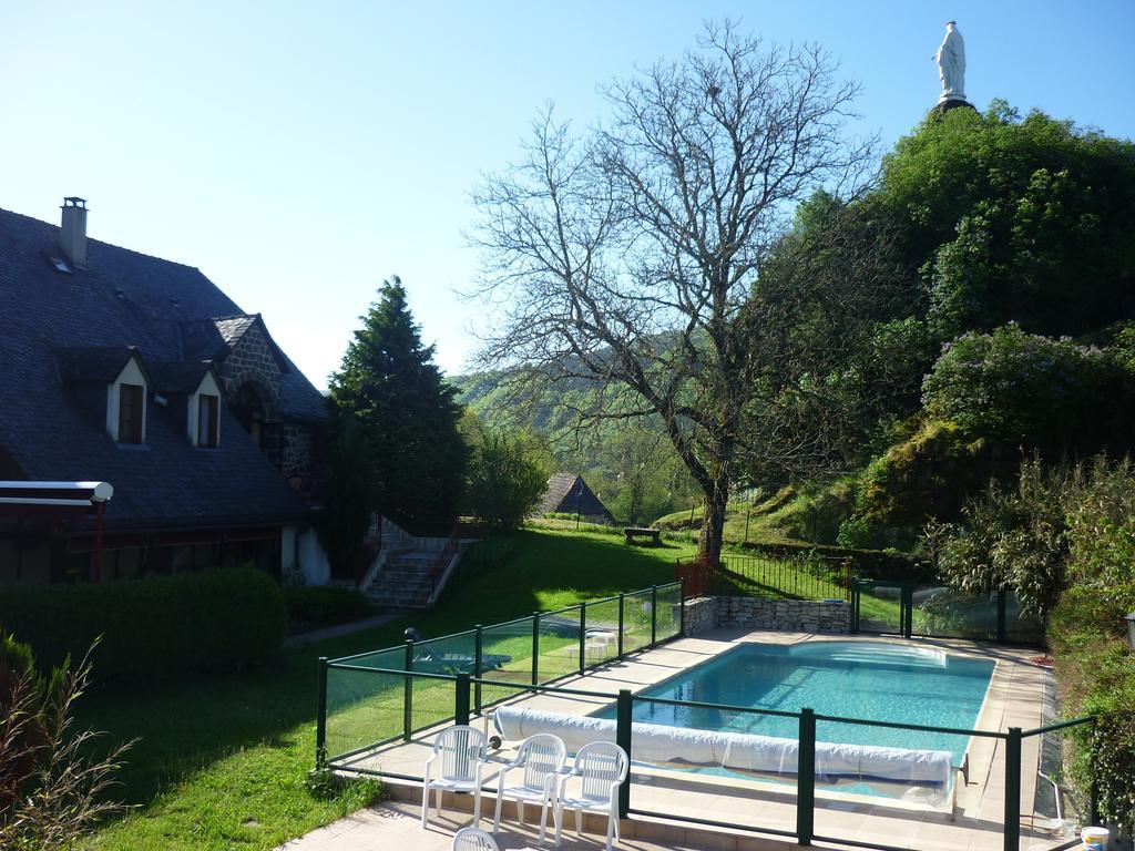 Auberge De L'Aspre Fontanges Exteriér fotografie