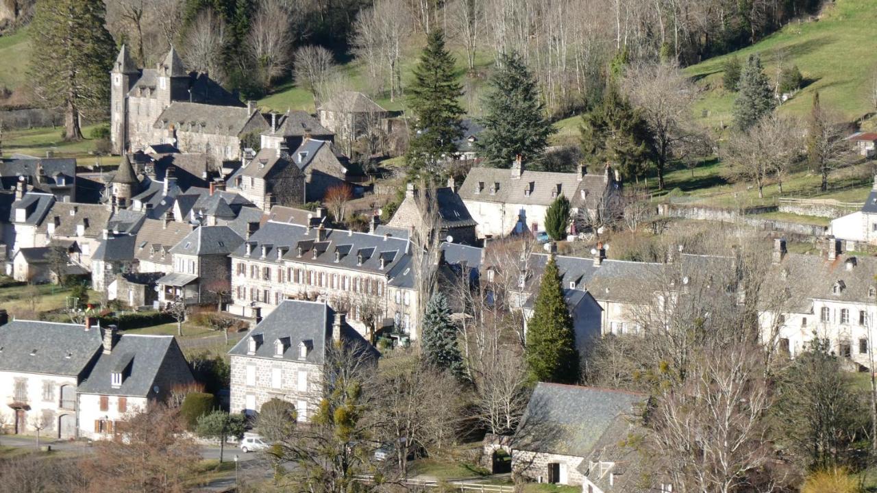 Auberge De L'Aspre Fontanges Exteriér fotografie